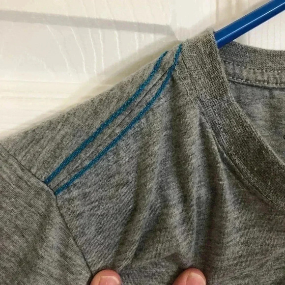 g21 Girls Grey Rhinestone Star T-Shirt  Size Large - Picture 9 of 14